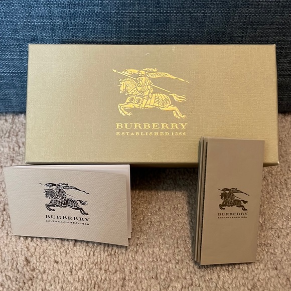 Burberry Accessories Burberry Sunglasses Box Authenticity Card